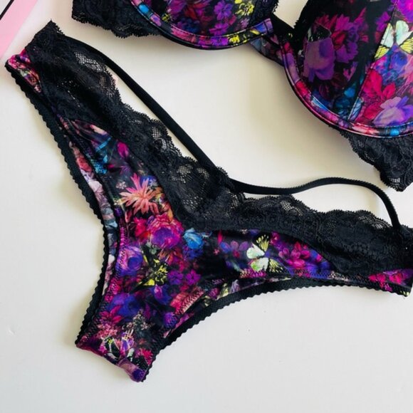 32B SMALL Victoria’s Secret butterfly bra set - Picture 4 of 6